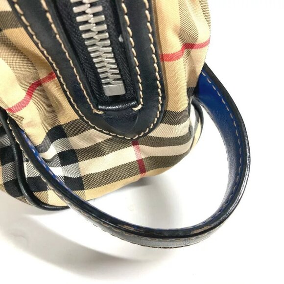 BURBERRY Pouch check Clutch bag with handle - Picture 11 of 16